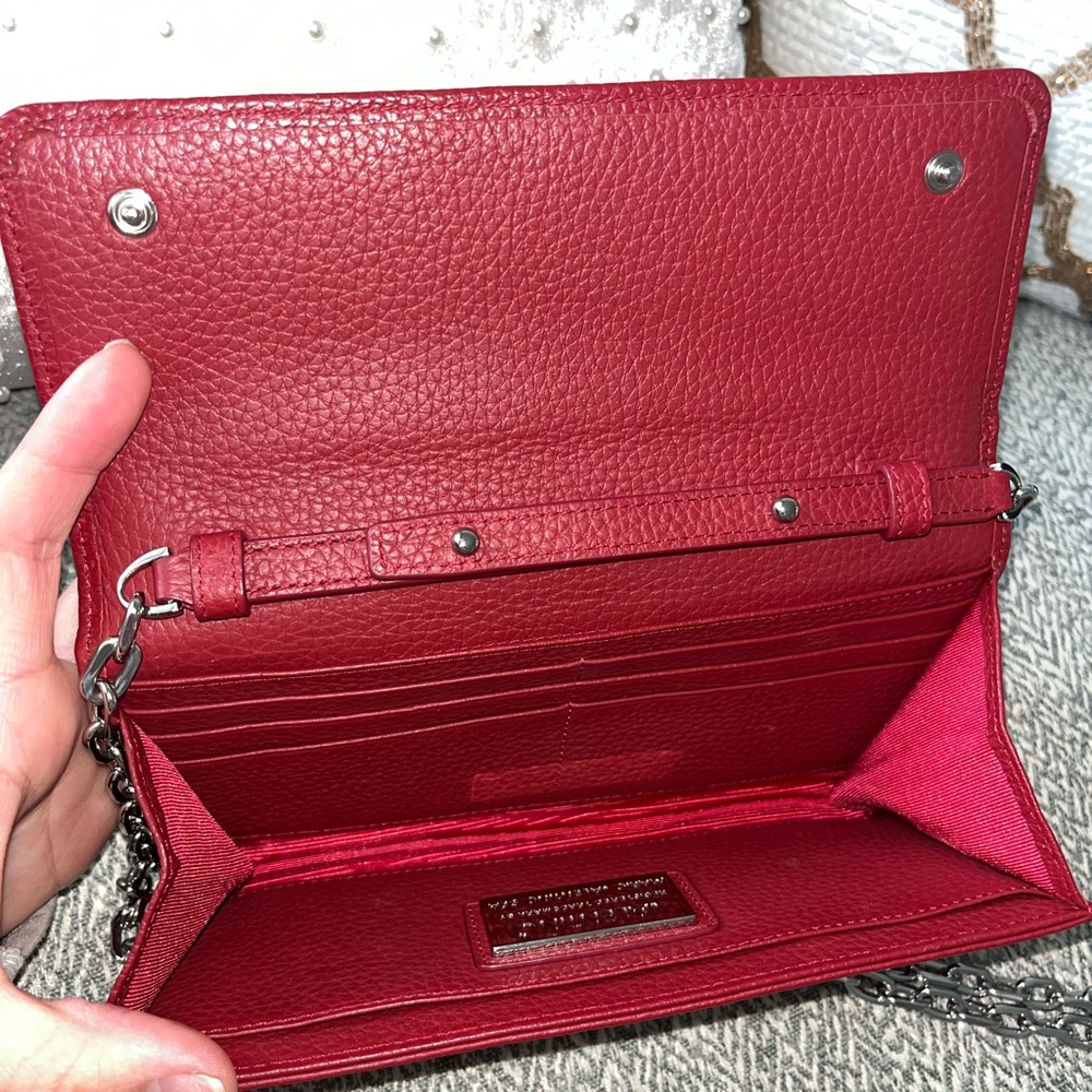 Valentino Wallet on chain - Picture 7 of 11